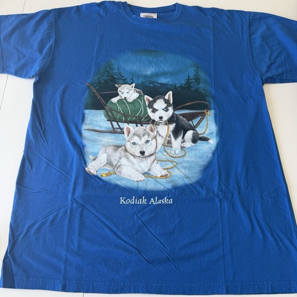 The Unbranded Brand Other - Kodiak Alaska Husky Sled Dog Blue Graphic T Shirt See Measurements For Size